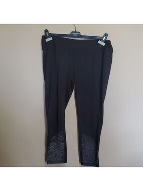 Tangerine leggings size large